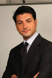 Il coordinatore provinciale di Fli, Alessandro Carbone