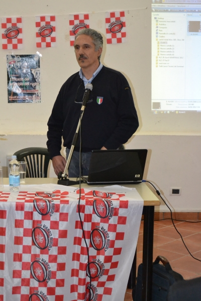 Massimo Mascioletti in un intervento a Palazzo d'Avalos